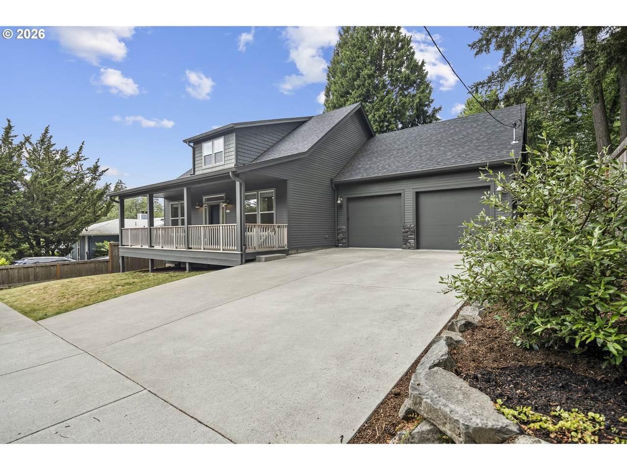 https://bt-photos.global.ssl.fastly.net/portland/1280_boomver_1_126076695-2.jpg
