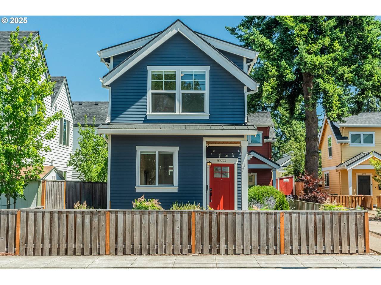 6520 70TH Ave - Photo 1
