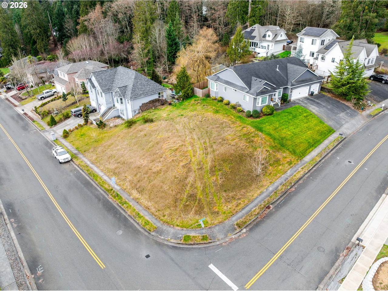 267 Beacon Hill Dr - Photo 1