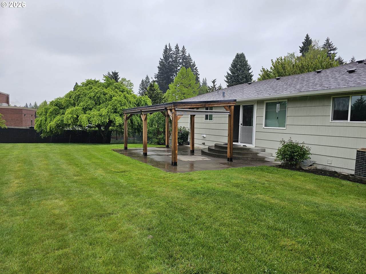 https://bt-photos.global.ssl.fastly.net/portland/1280_boomver_1_127807954-2.jpg