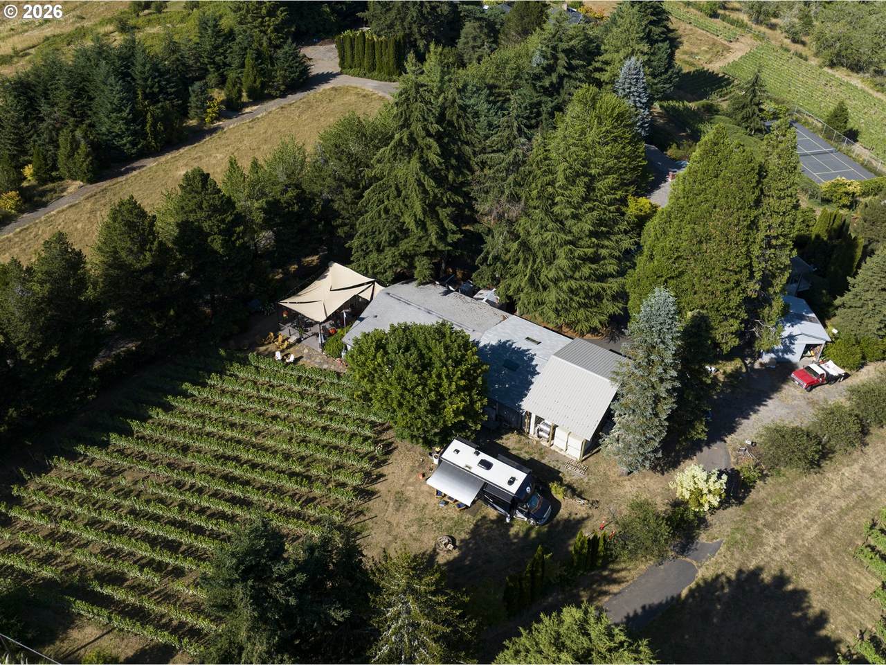 https://bt-photos.global.ssl.fastly.net/portland/orig_boomver_1_128640493-2.jpg