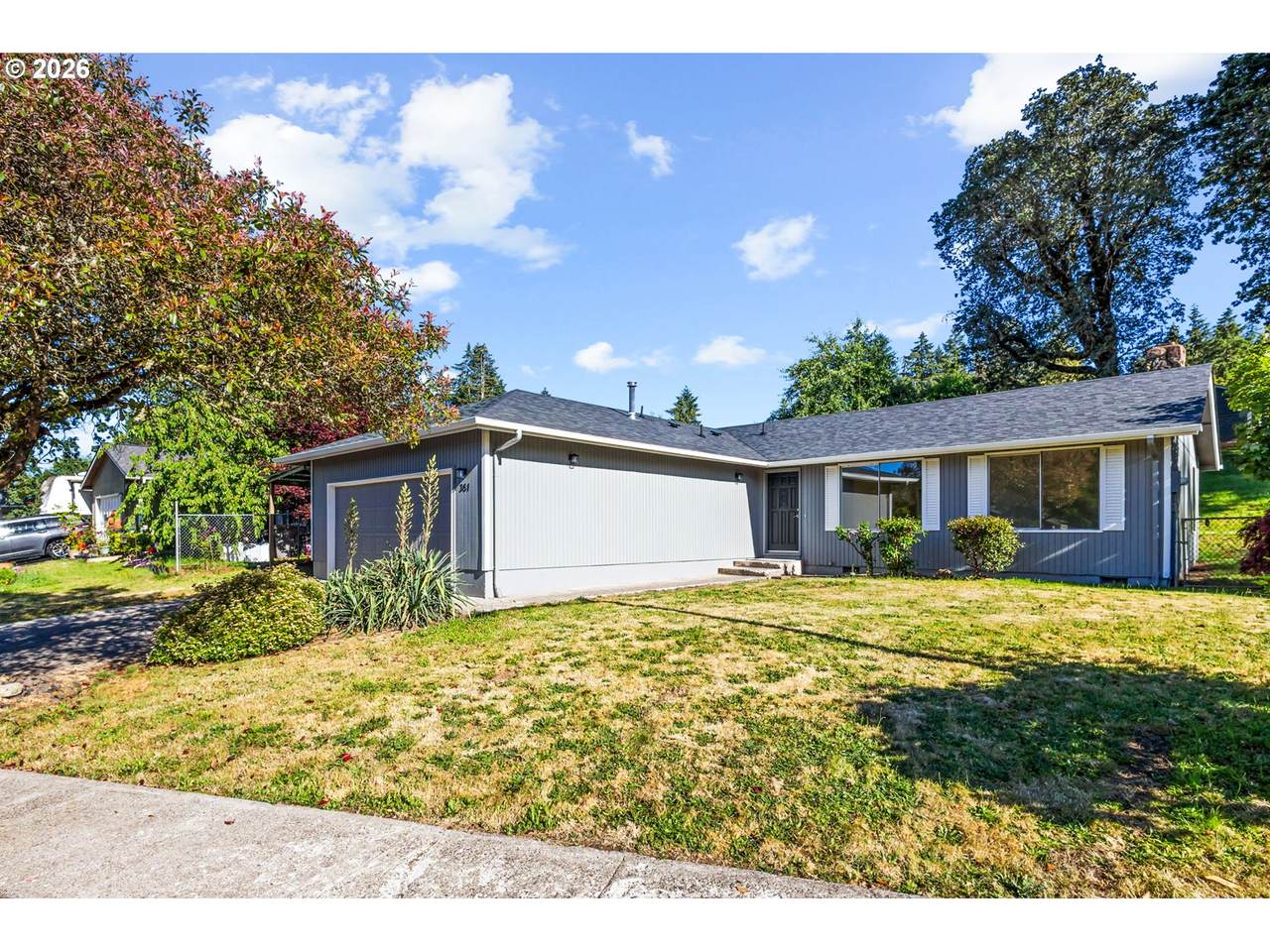 361 Pine St - Photo 1