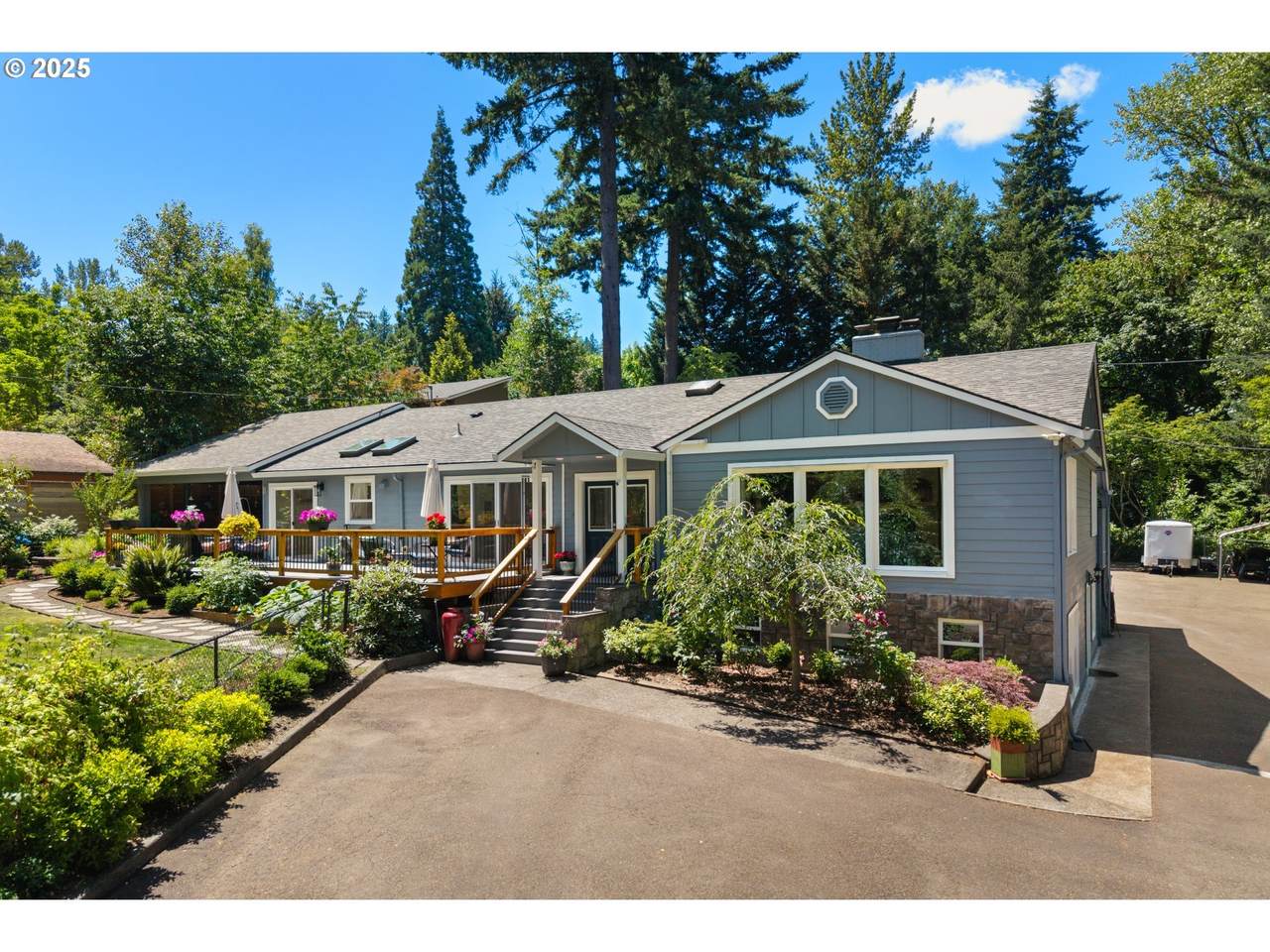 11605 35TH Ave - Photo 1