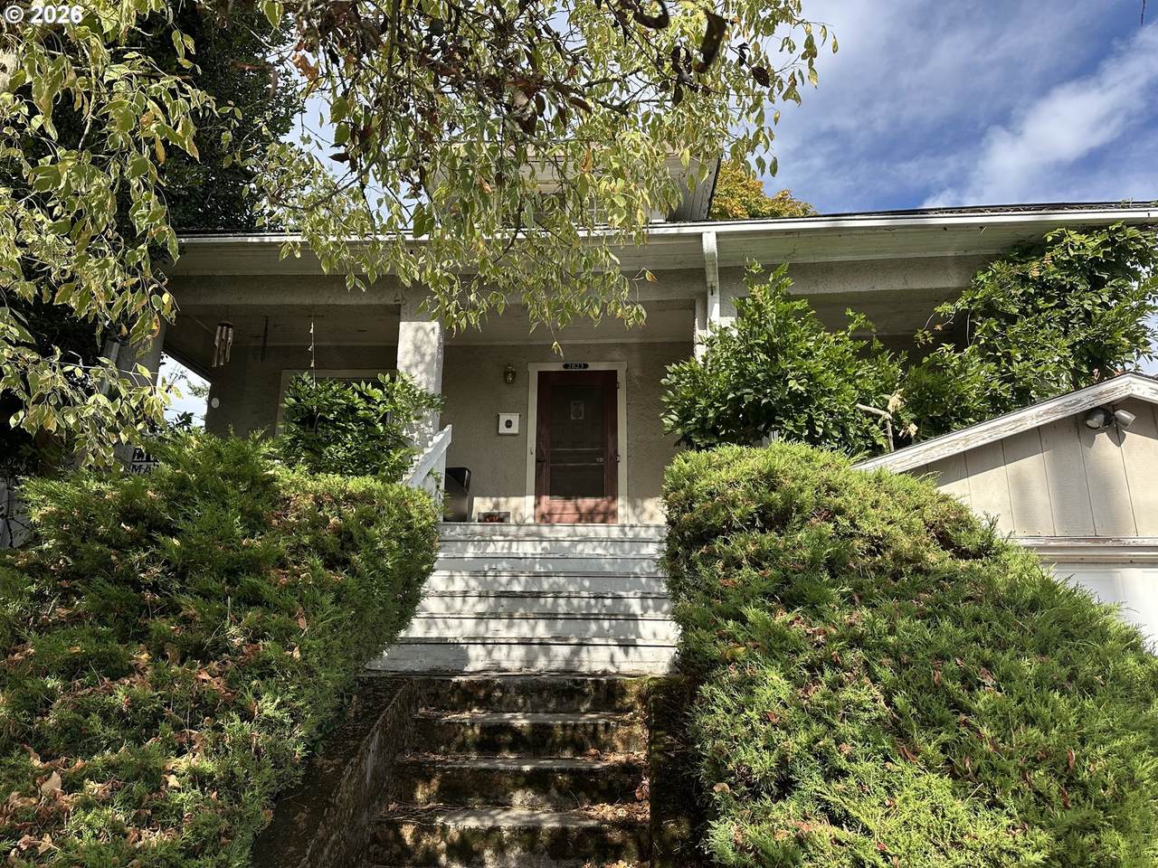 2823 Killingsworth St - Photo 1