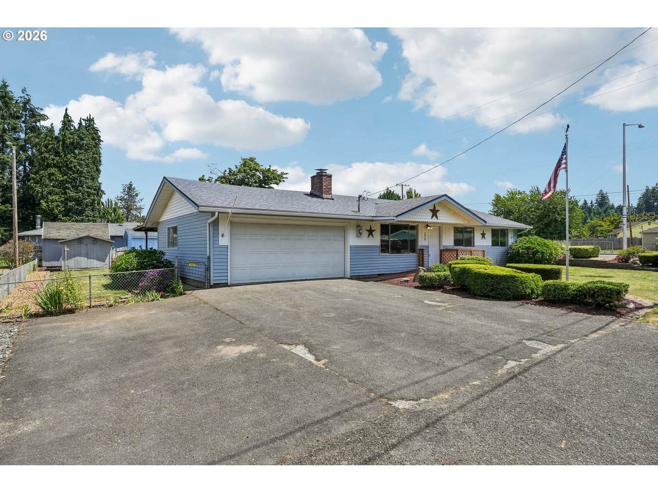 https://bt-photos.global.ssl.fastly.net/portland/1280_boomver_1_132274950-2.jpg