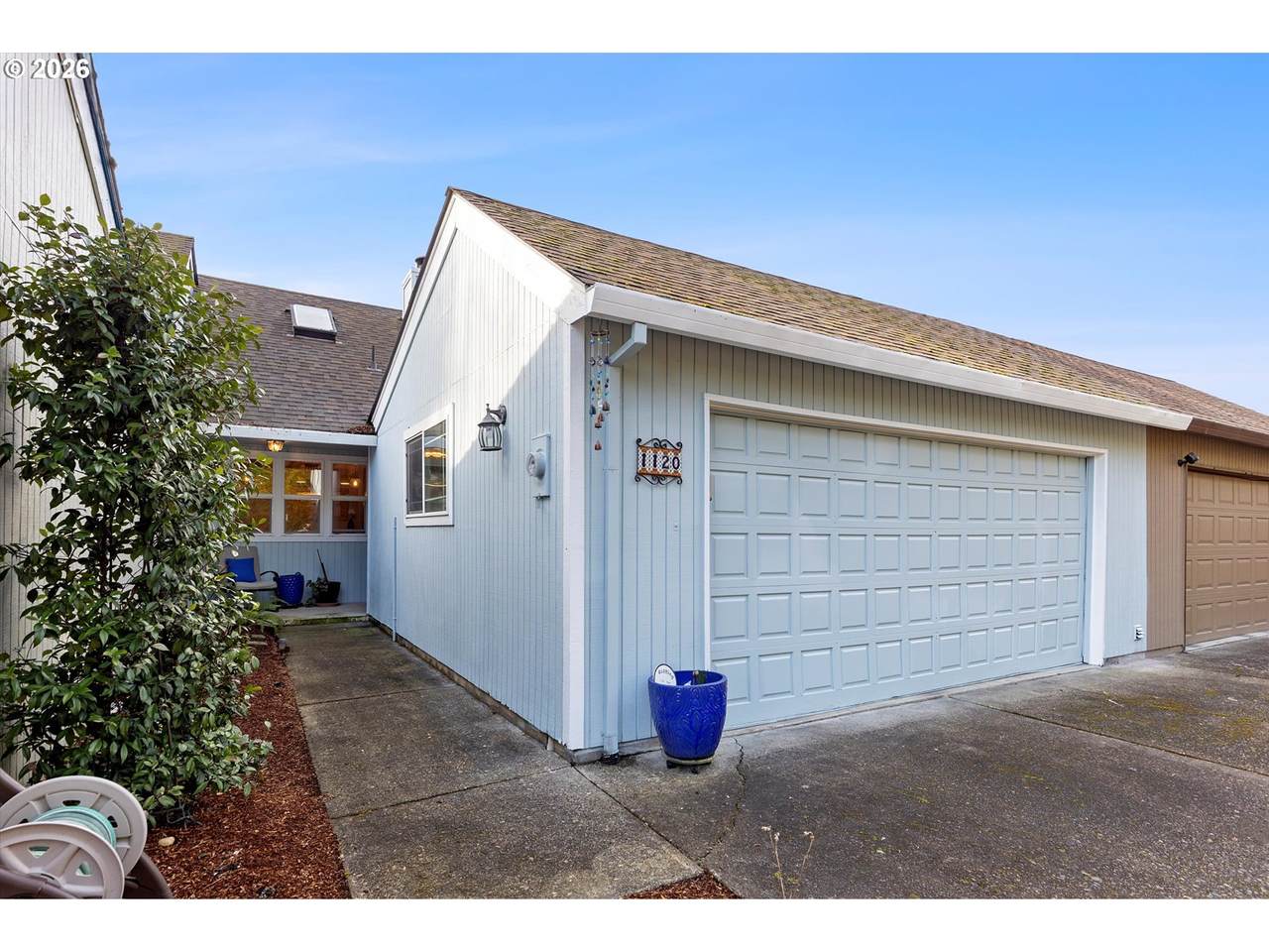1120 Shadywood St - Photo 1