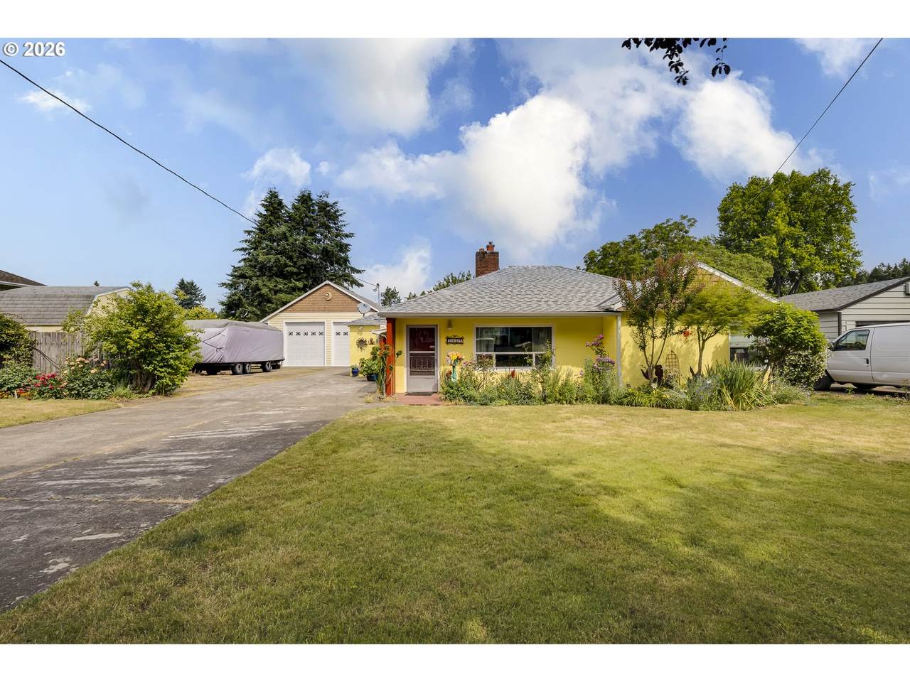 9009 Bristol Ave - Photo 1
