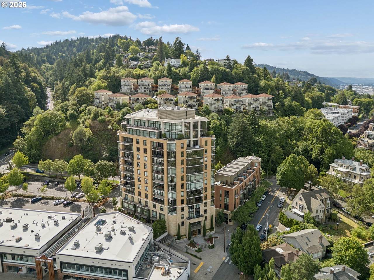 https://bt-photos.global.ssl.fastly.net/portland/1280_boomver_1_135017472-2.jpg