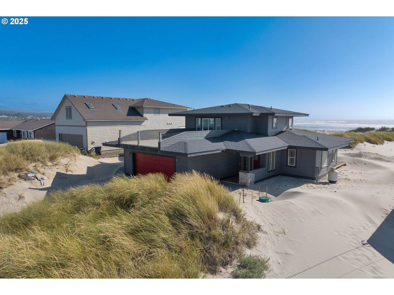 118 Oceania Dr - Photo 1