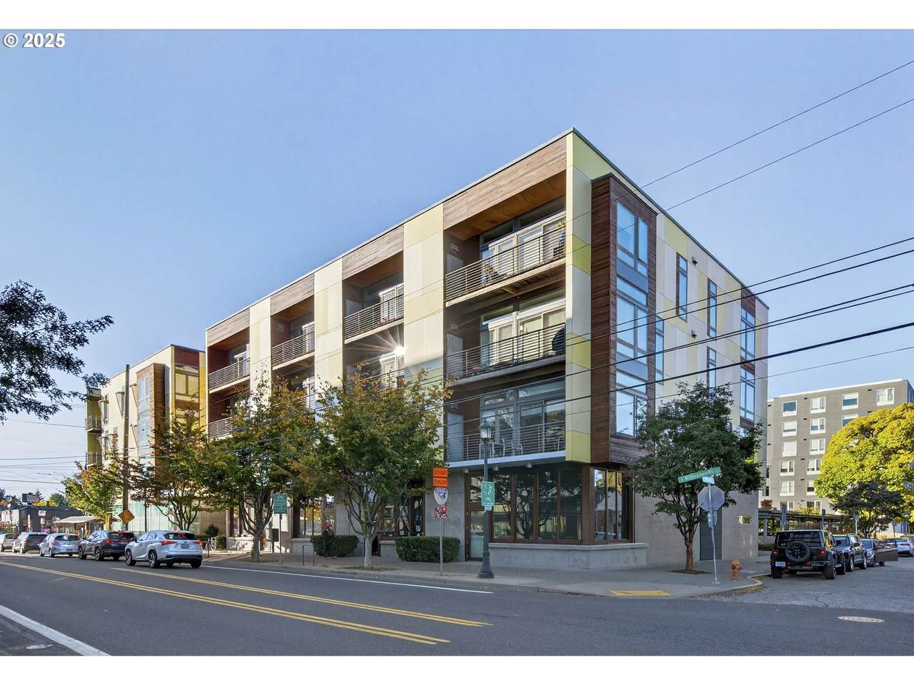 1455 Killingsworth St - Photo 1