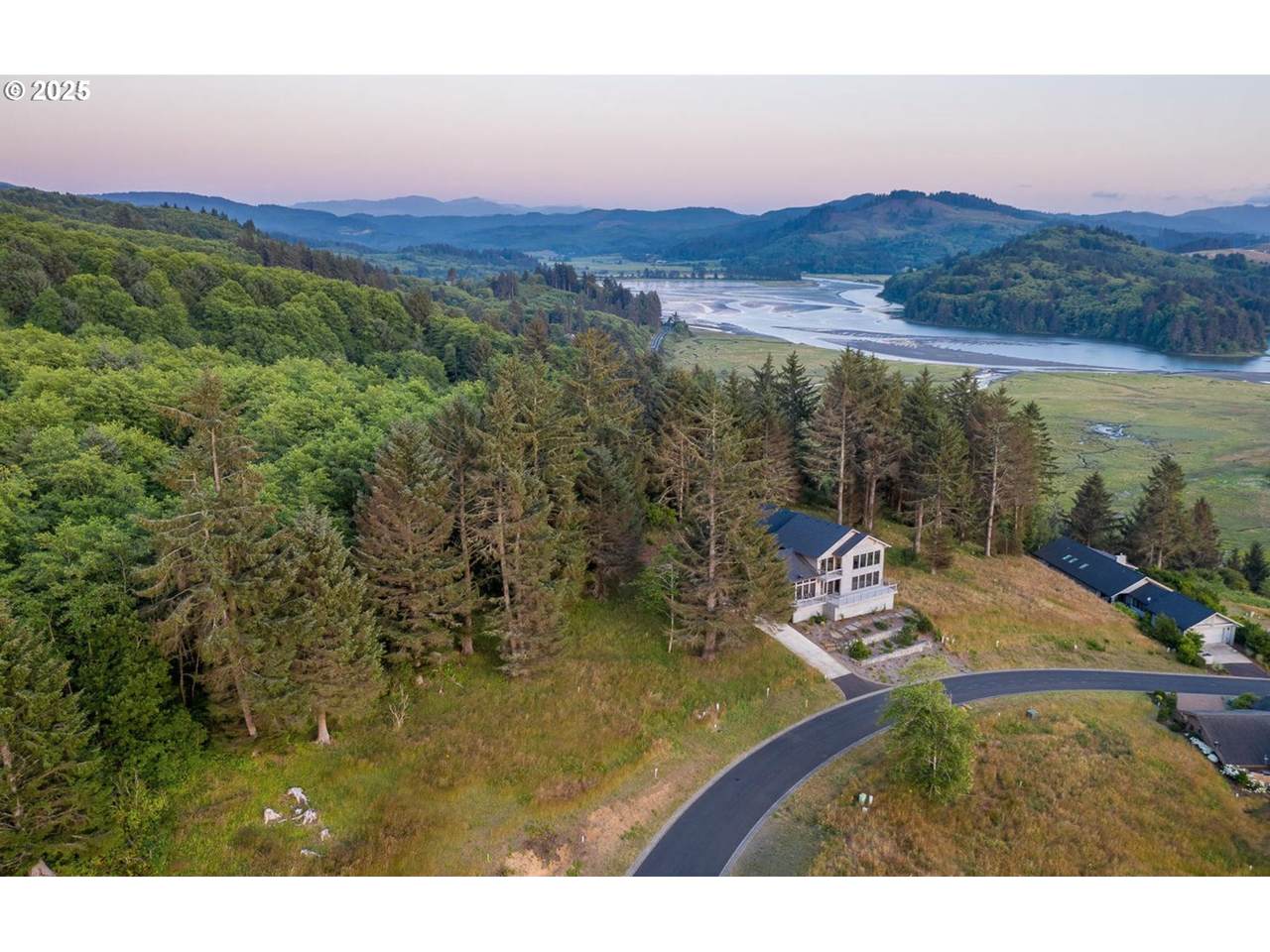 07200 Brooten Mountain Loop - Photo 1