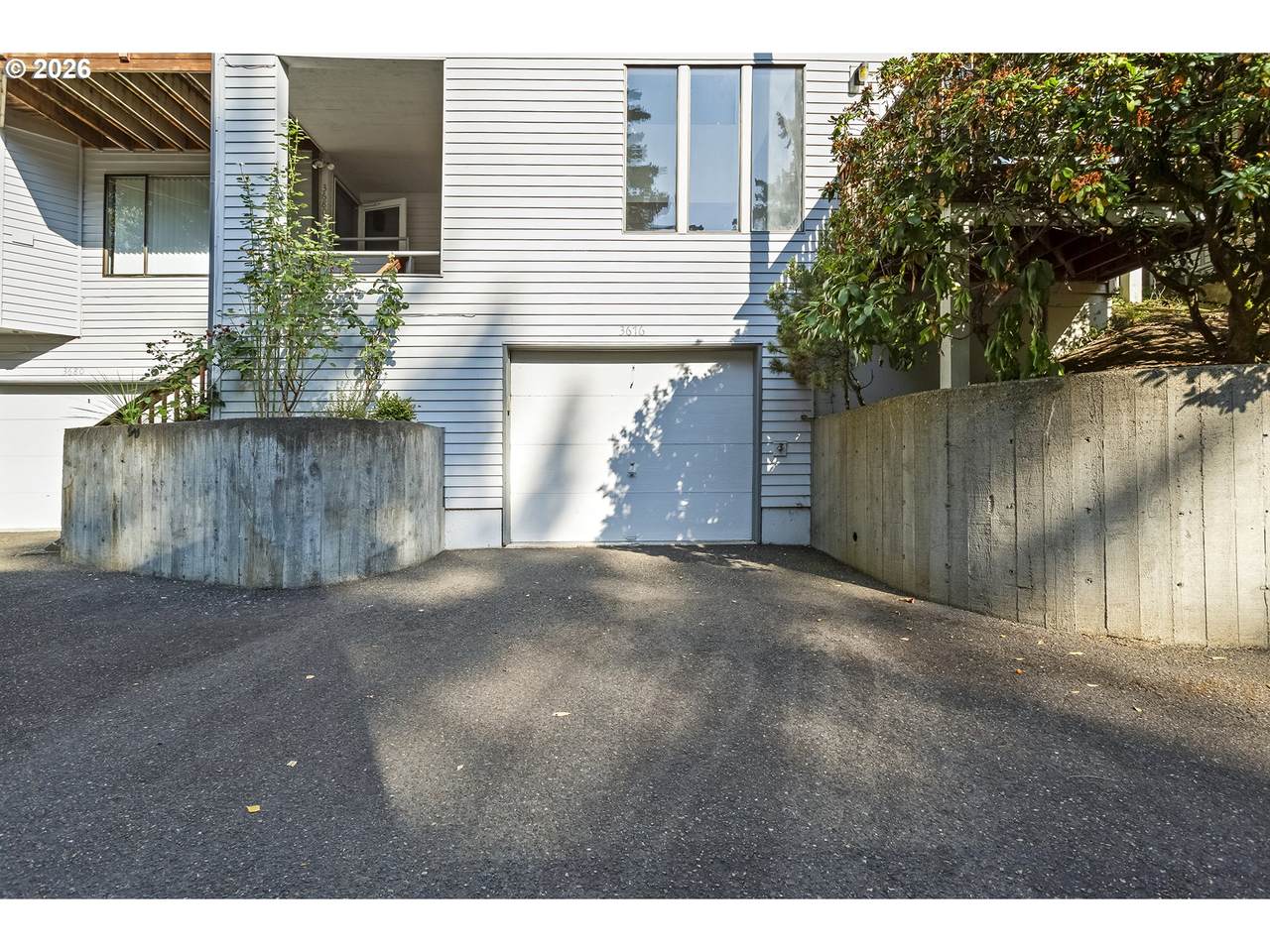 https://bt-photos.global.ssl.fastly.net/portland/1280_boomver_1_136785301-2.jpg