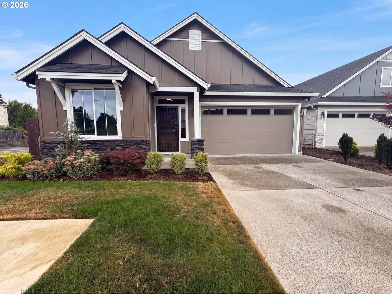 614 49TH Dr - Photo 1