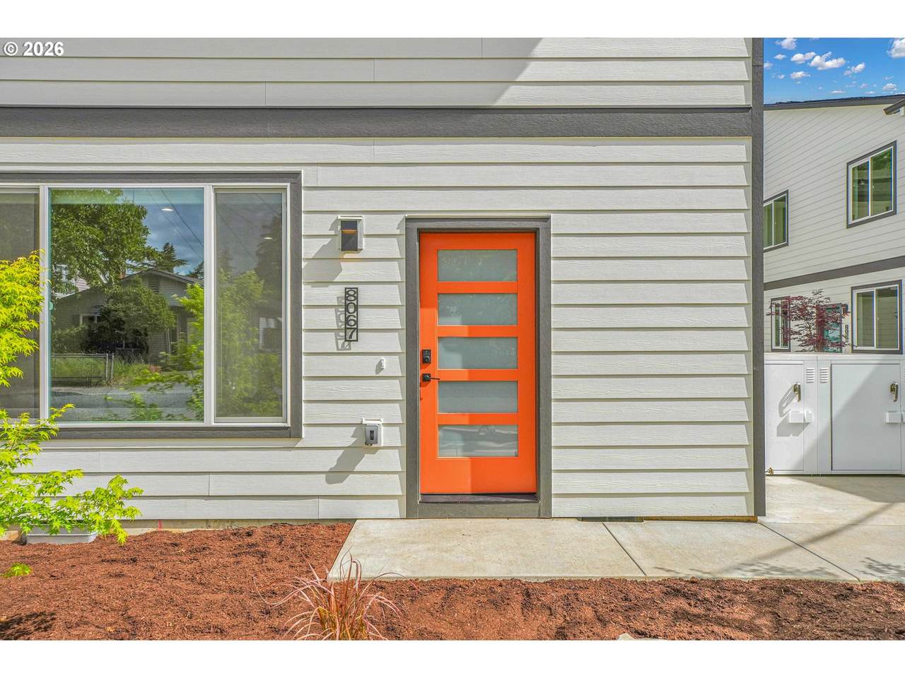 8067 Carlton St - Photo 1