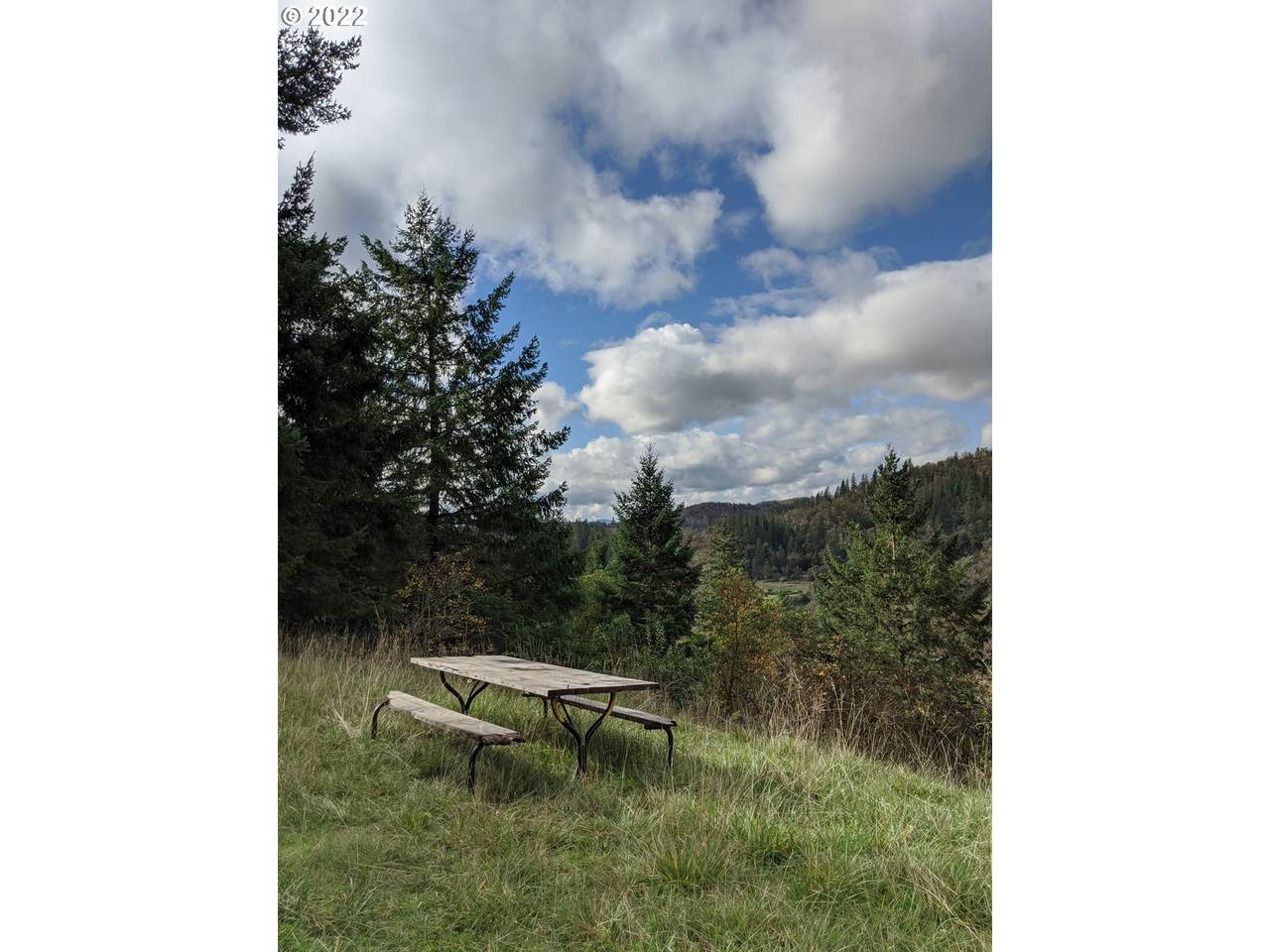 https://bt-photos.global.ssl.fastly.net/portland/1280_boomver_1_137658520-2.jpg