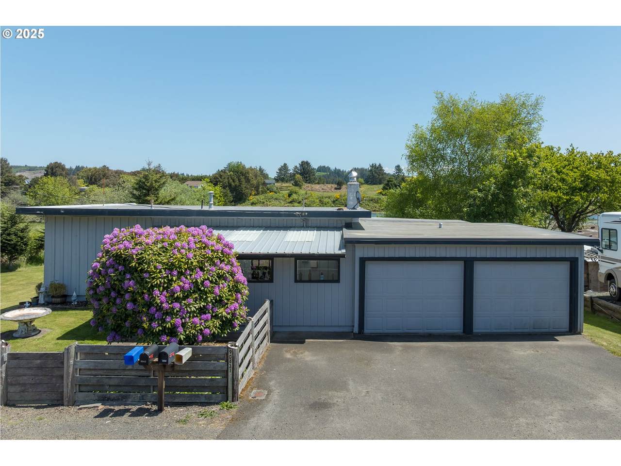 90431 Lewis Rd - Photo 1