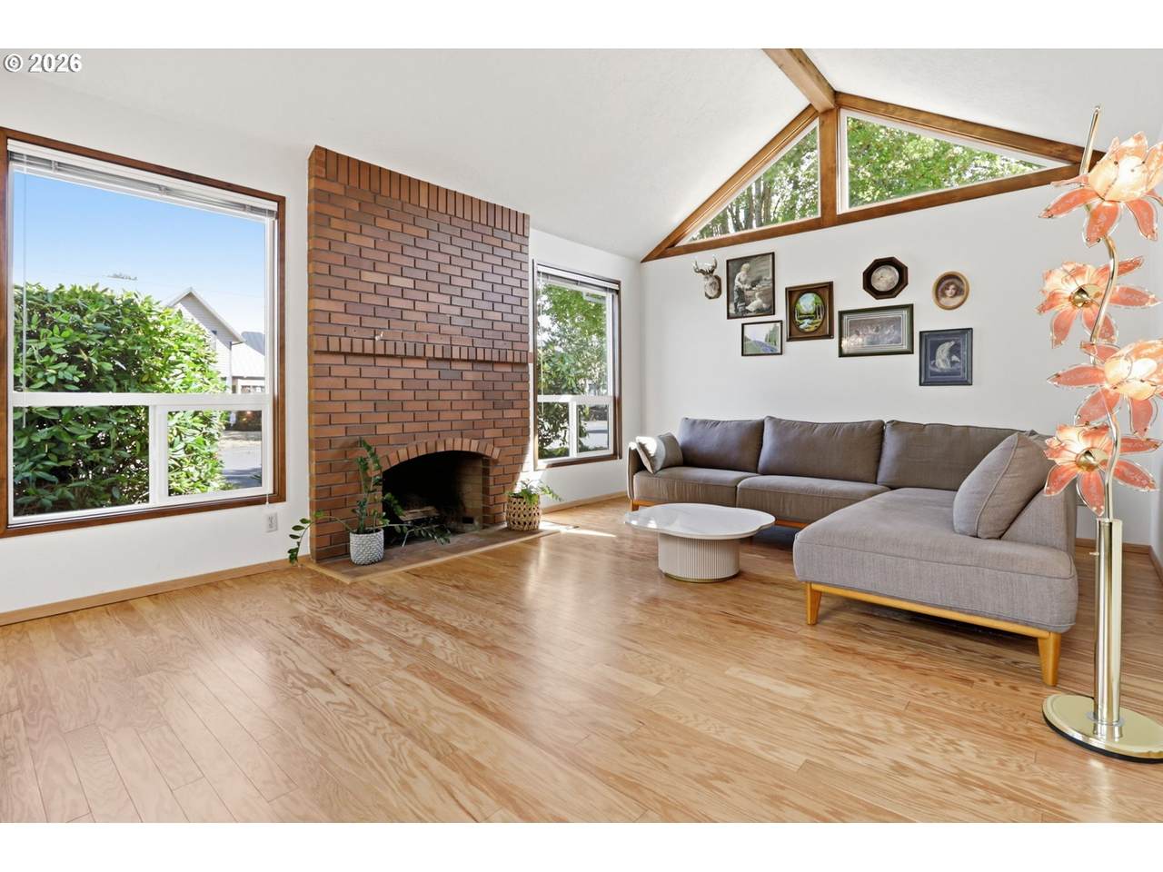 https://bt-photos.global.ssl.fastly.net/portland/1280_boomver_1_141847320-2.jpg