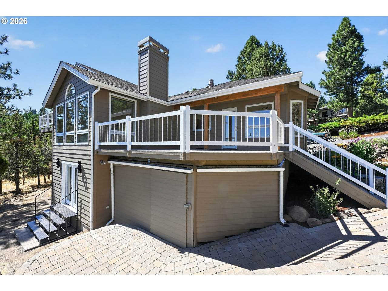 https://bt-photos.global.ssl.fastly.net/portland/1280_boomver_1_142884276-2.jpg