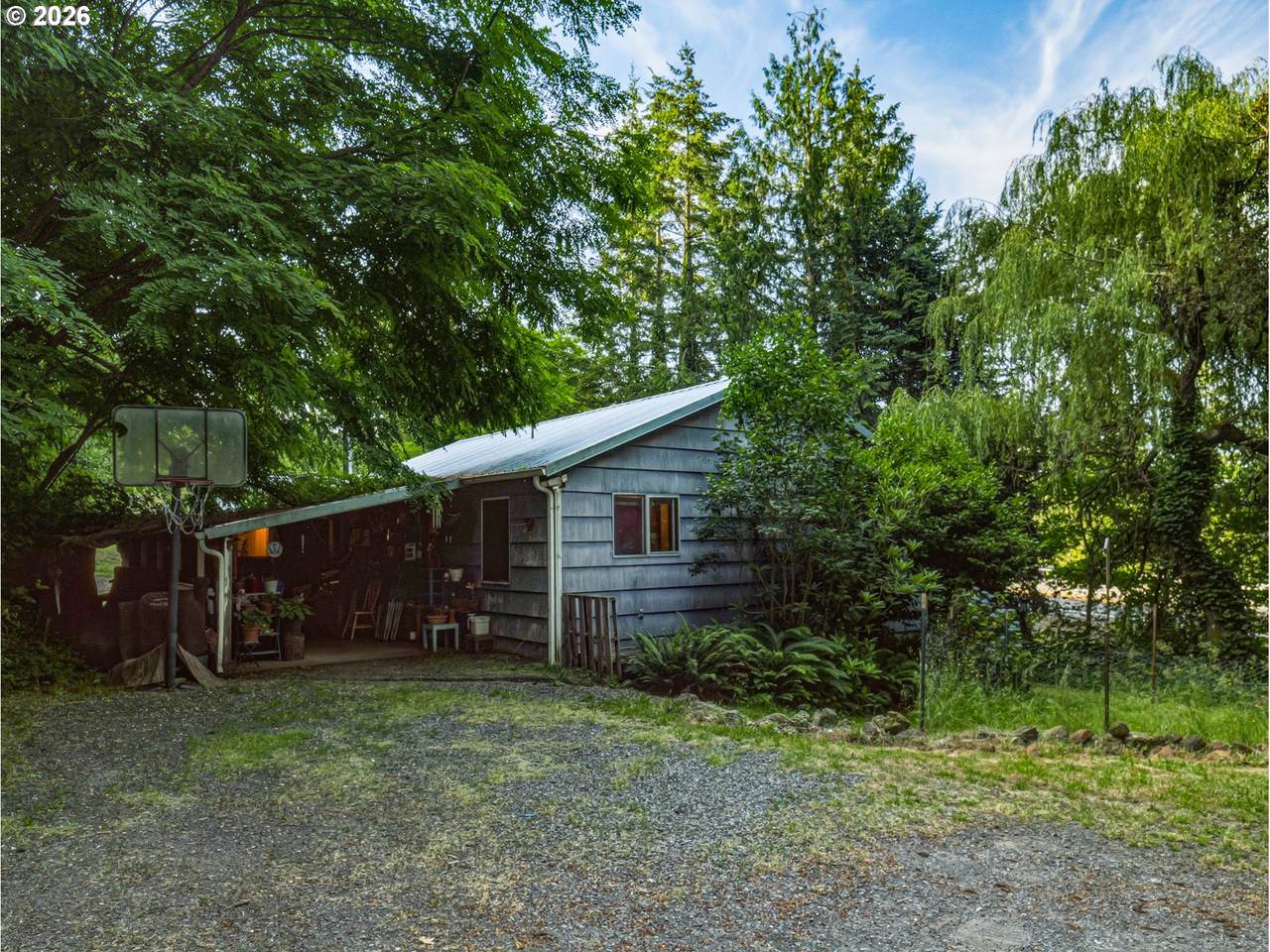 https://bt-photos.global.ssl.fastly.net/portland/1280_boomver_1_143066277-2.jpg