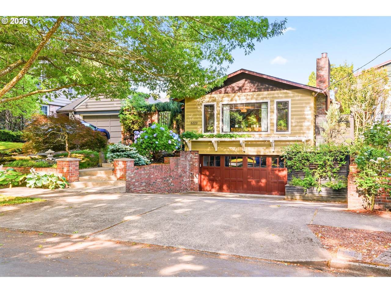 6223 31ST Ave - Photo 1
