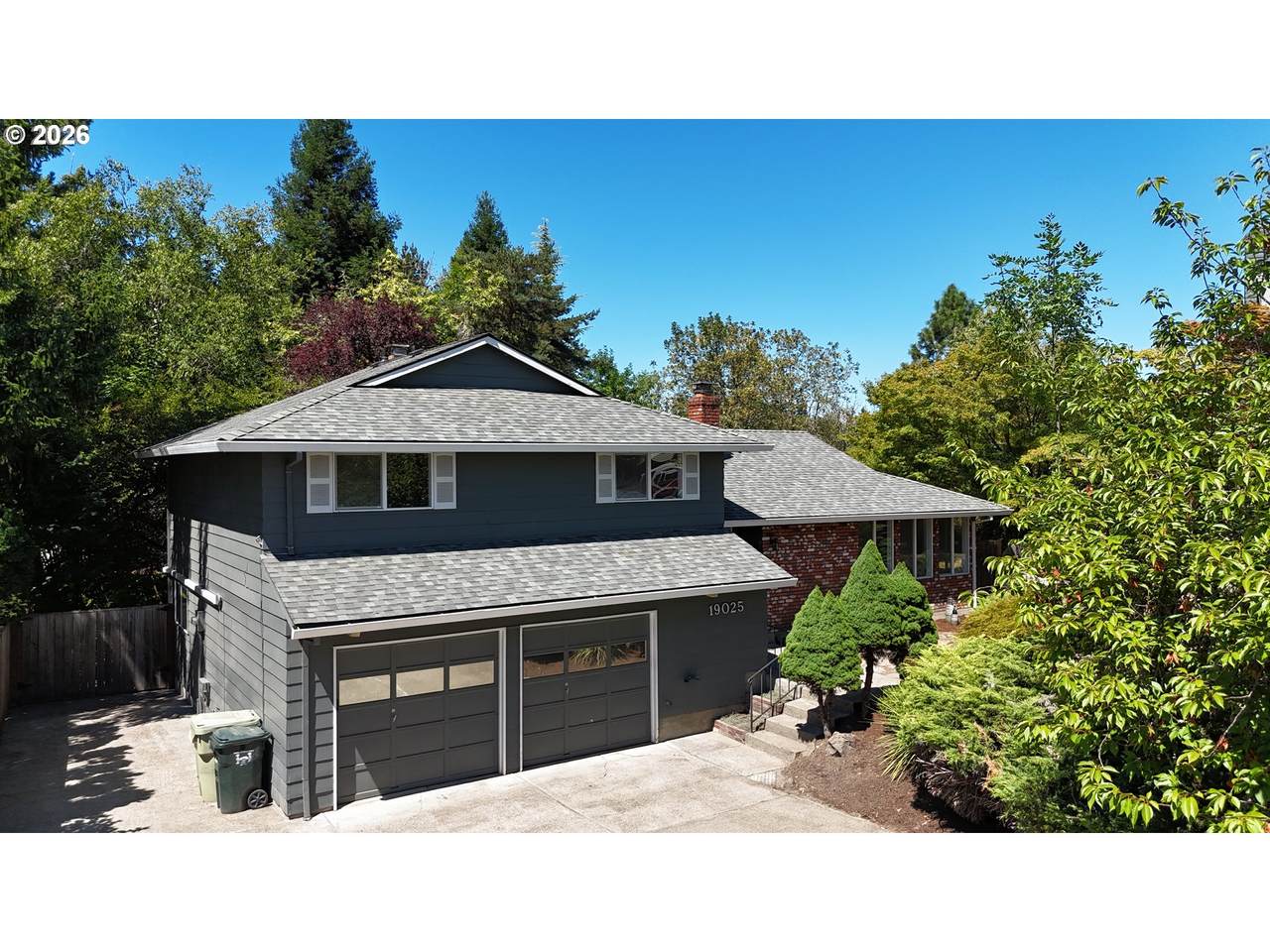 19025 Brooklawn Ct - Photo 1