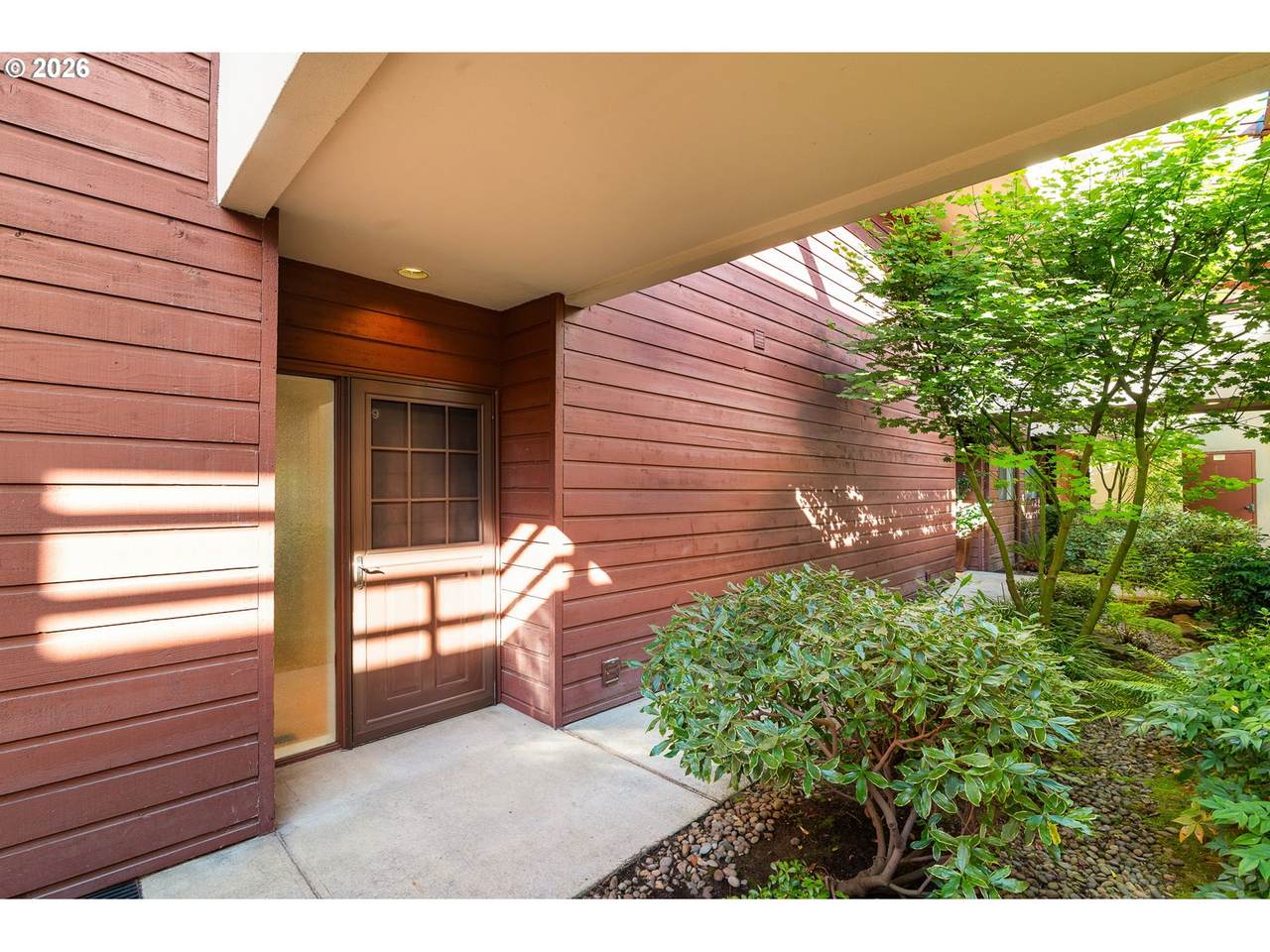 https://bt-photos.global.ssl.fastly.net/portland/1280_boomver_1_145864685-2.jpg
