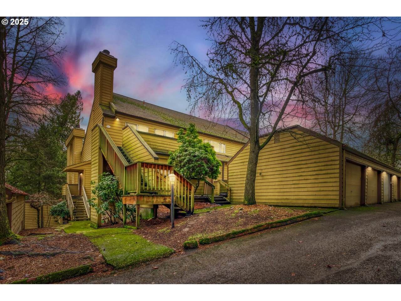 1601 113TH St - Photo 1