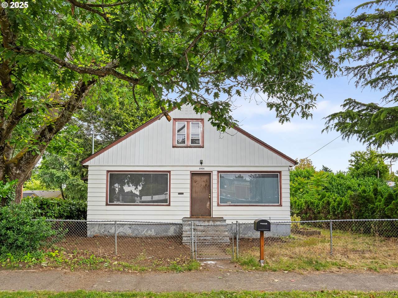 5906 48TH Ave - Photo 1