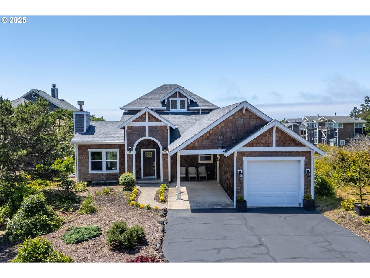 430 Fall Creek Dr - Photo 1