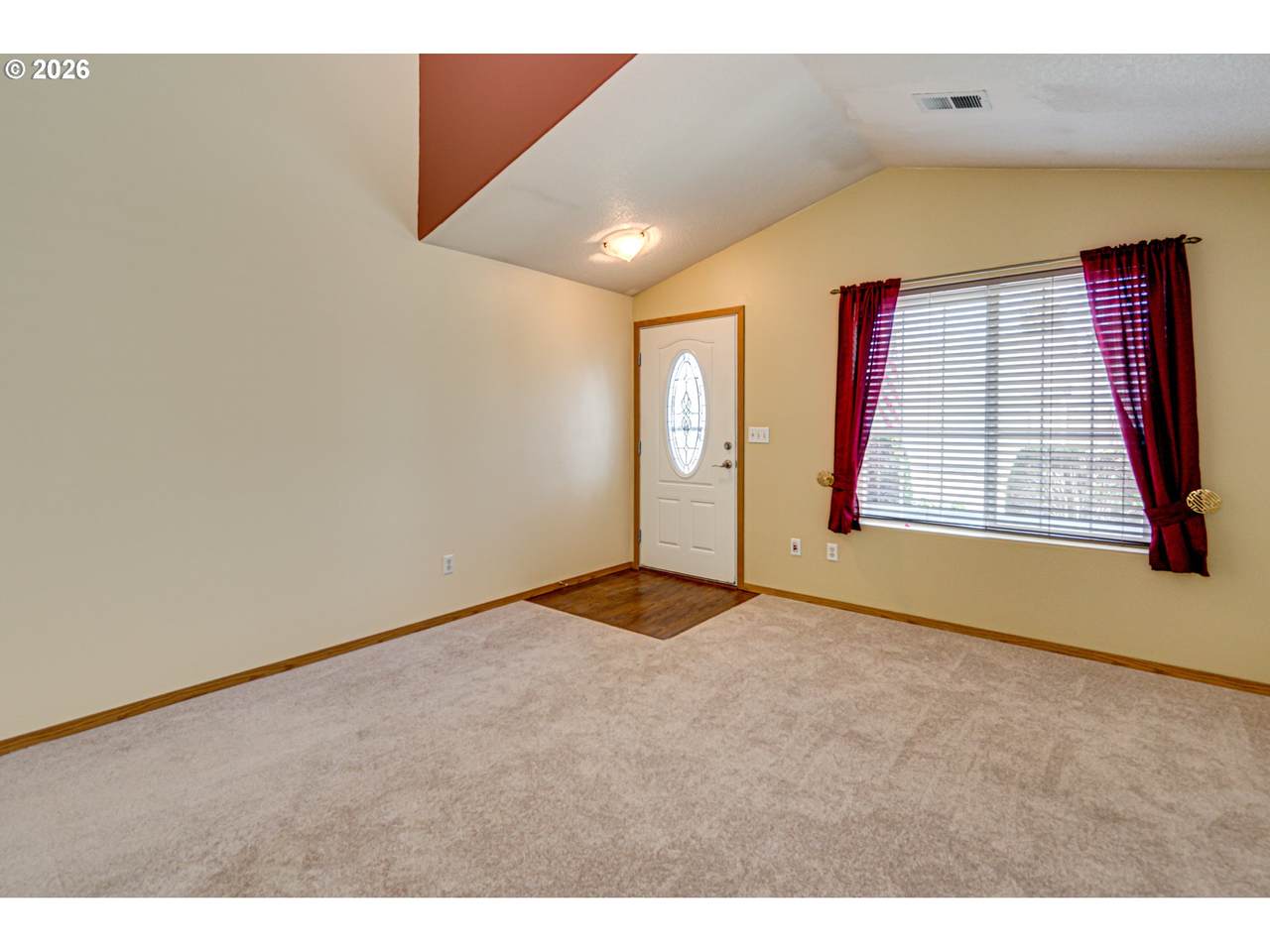 https://bt-photos.global.ssl.fastly.net/portland/1280_boomver_1_148594486-2.jpg