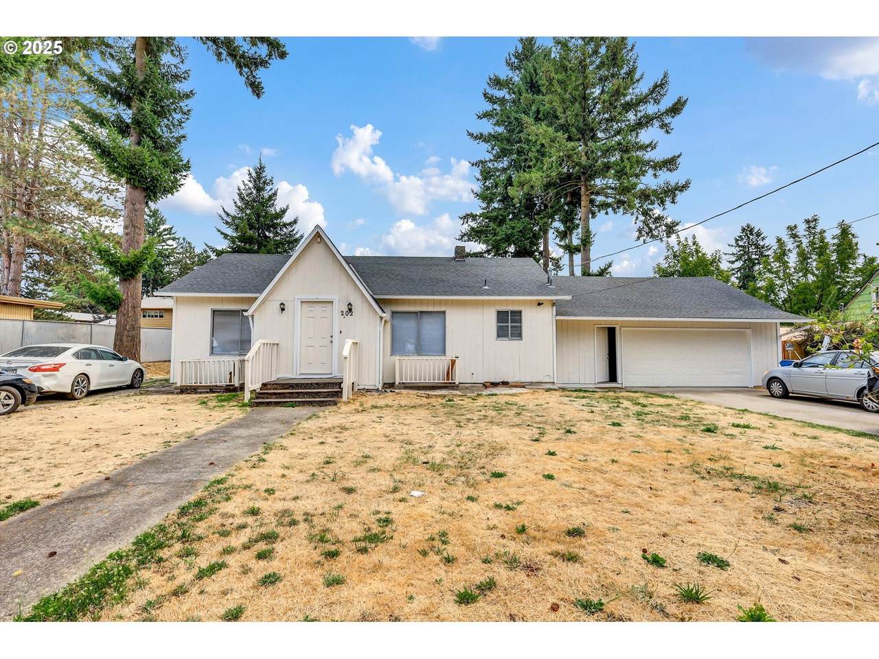 202 162ND Ave - Photo 1