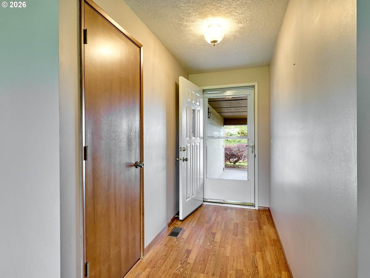 https://bt-photos.global.ssl.fastly.net/portland/1280_boomver_1_150734294-2.jpg