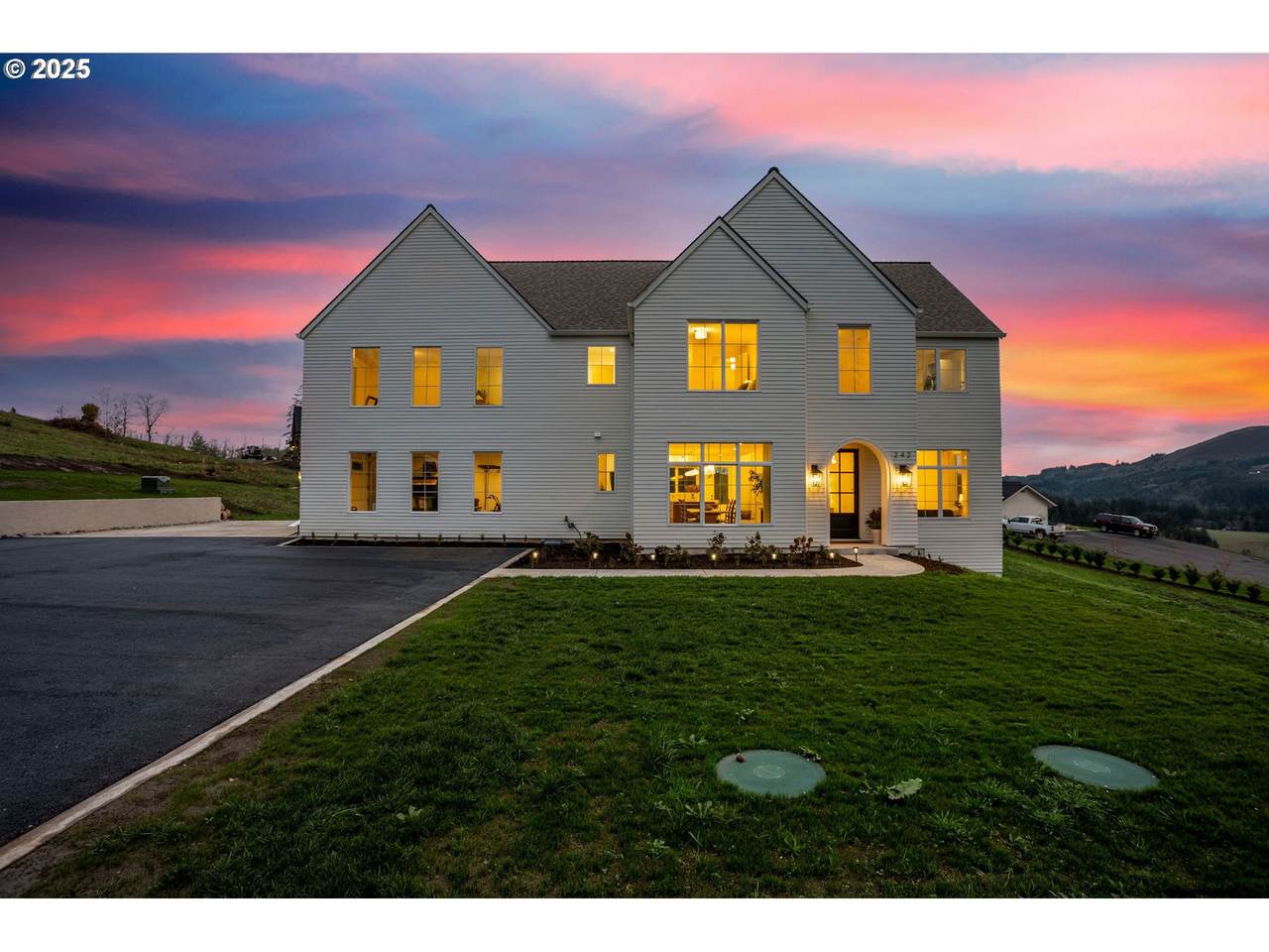 242 Cornerstone Ln - Photo 1