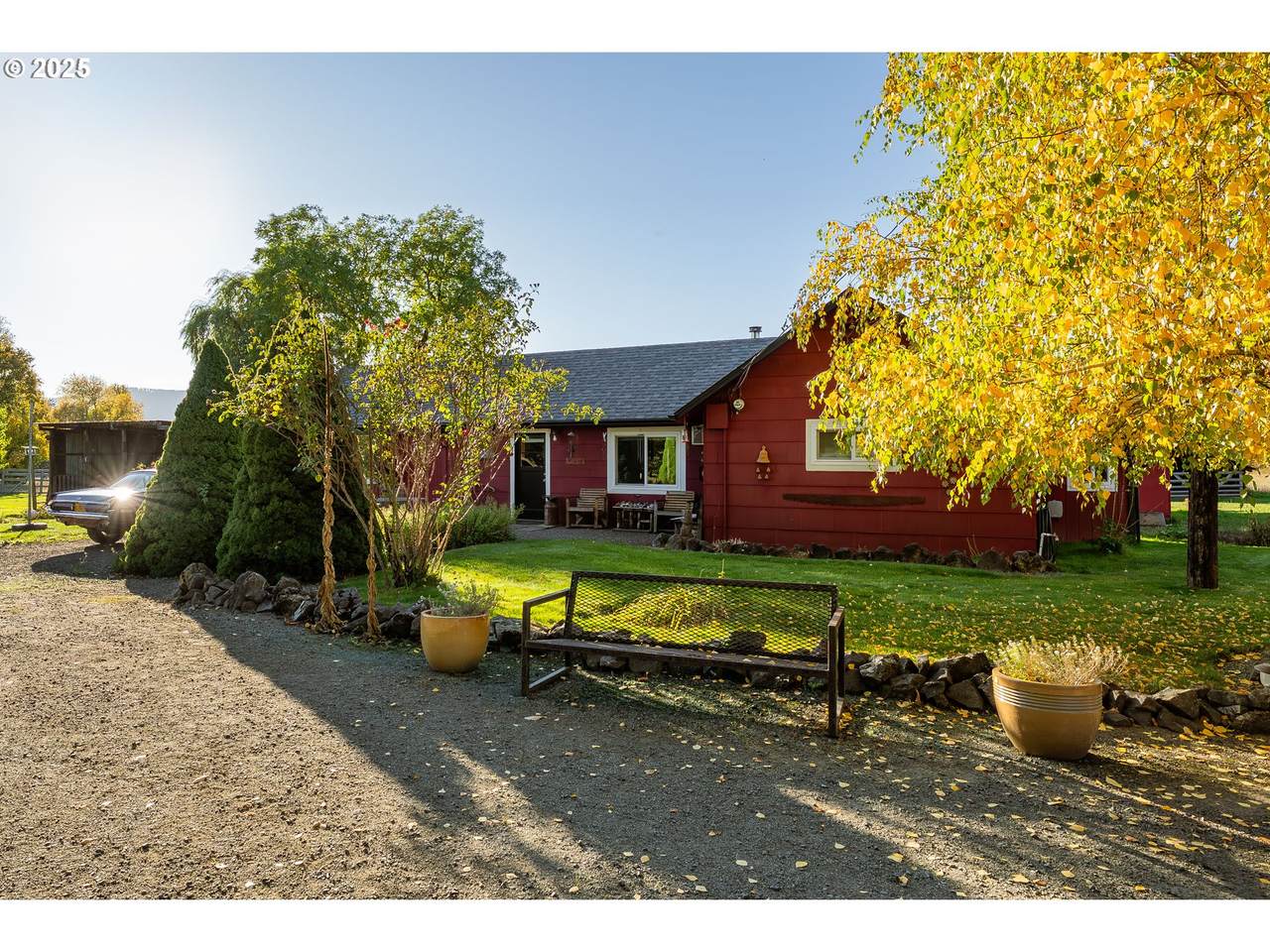 https://bt-photos.global.ssl.fastly.net/portland/1280_boomver_1_153402535-2.jpg