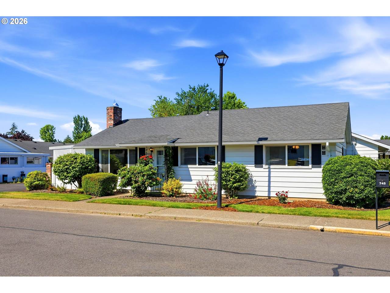 745 Fleming Ave - Photo 1