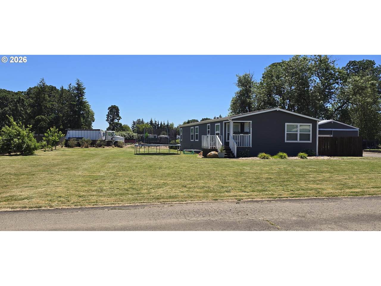 https://bt-photos.global.ssl.fastly.net/portland/1280_boomver_1_154829103-2.jpg