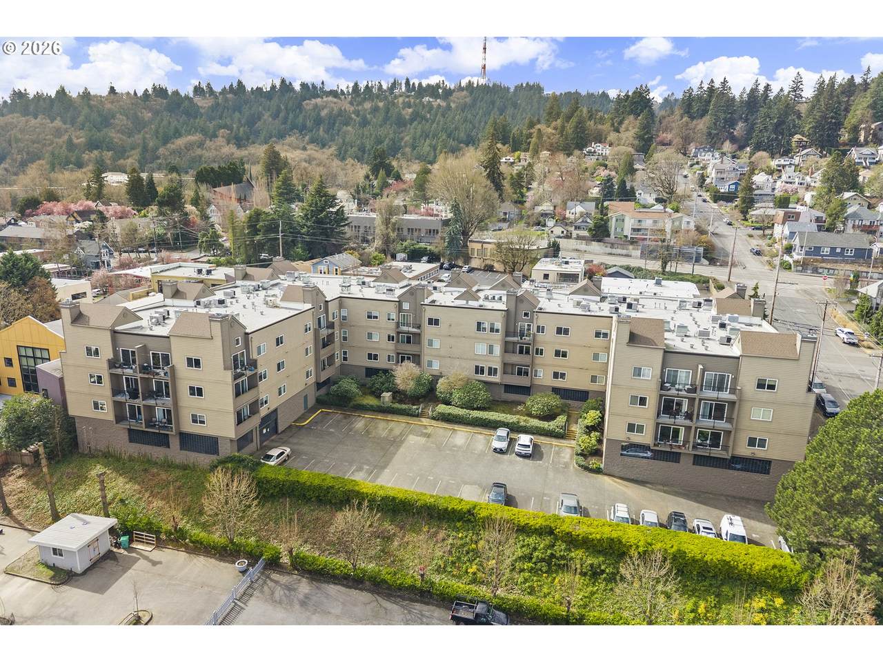 4320 Corbett Ave - Photo 1