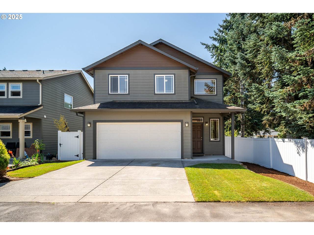 2908 157TH Ct - Photo 1