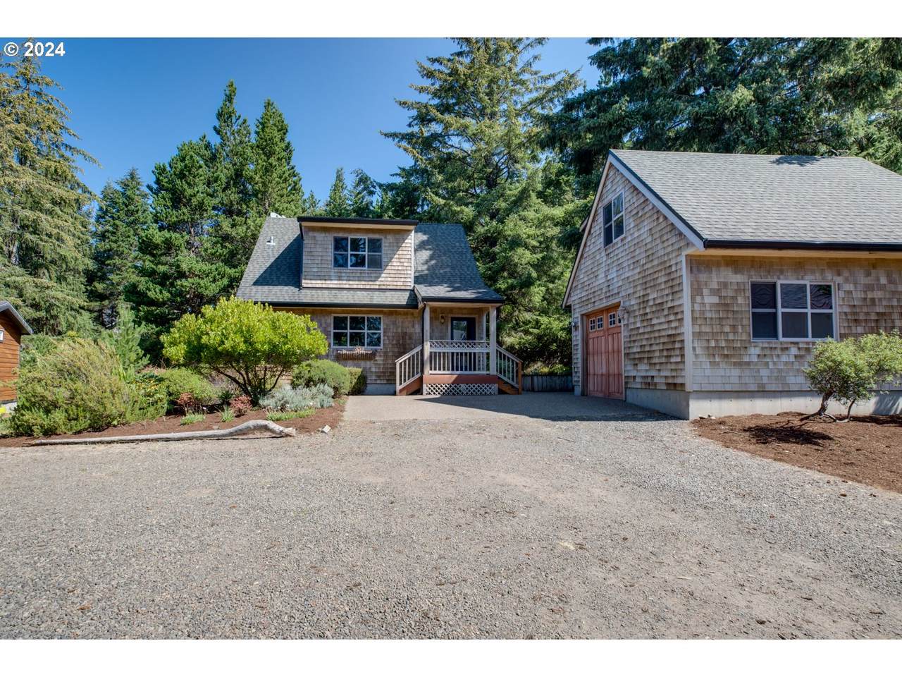 https://bt-photos.global.ssl.fastly.net/portland/1280_boomver_1_157705948-2.jpg
