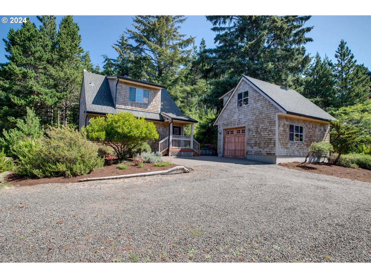 https://bt-photos.global.ssl.fastly.net/portland/1280_boomver_1_157705948-2.jpg
