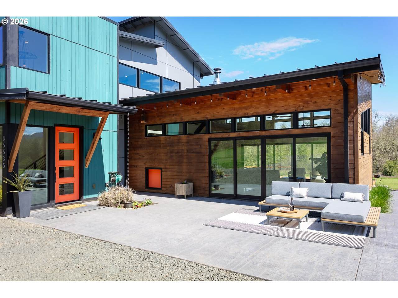 https://bt-photos.global.ssl.fastly.net/portland/1280_boomver_1_157983124-2.jpg