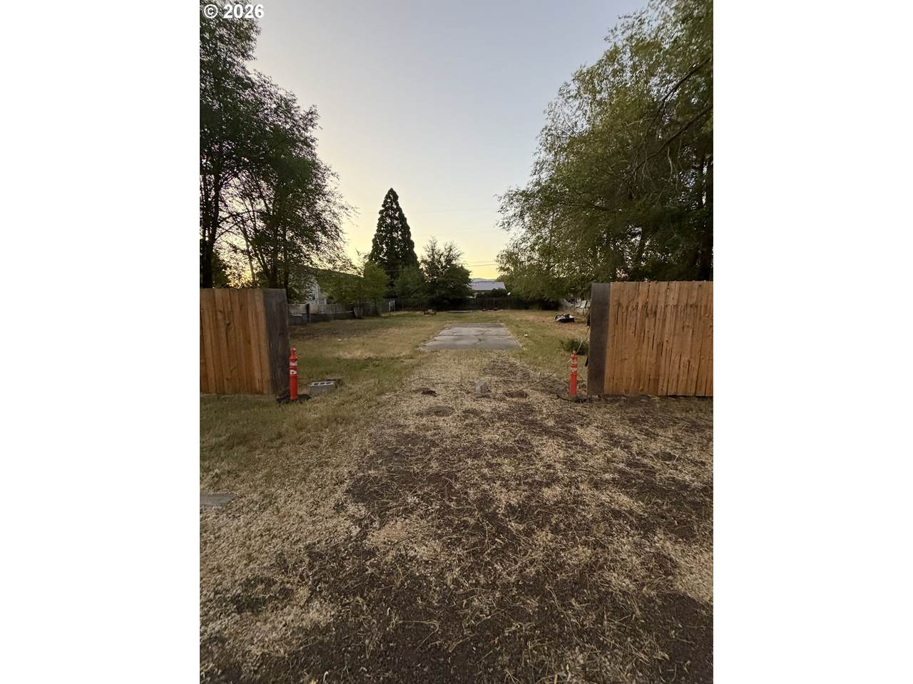 311 Darland St - Photo 1