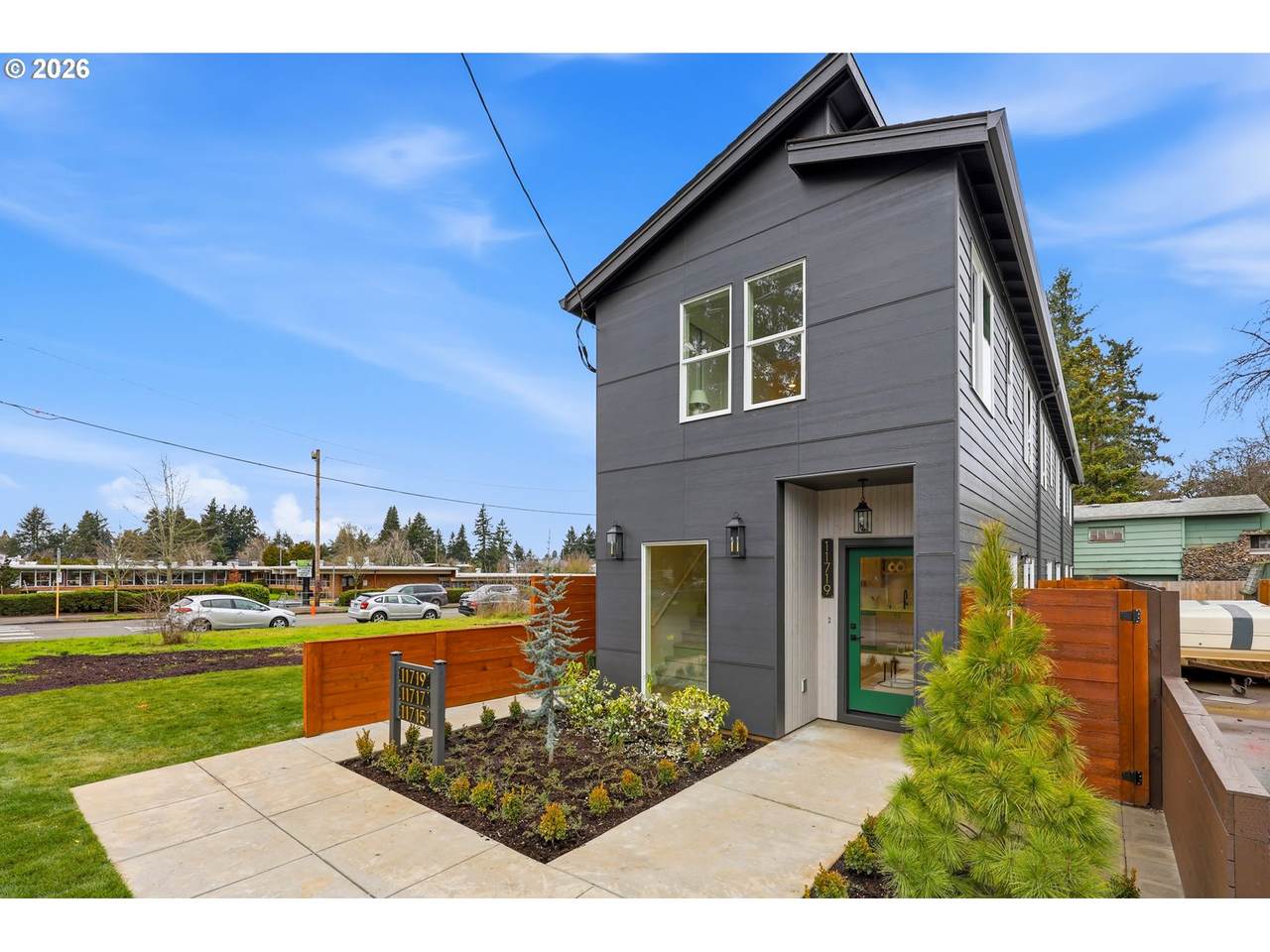 https://bt-photos.global.ssl.fastly.net/portland/1280_boomver_1_160665008-2.jpg