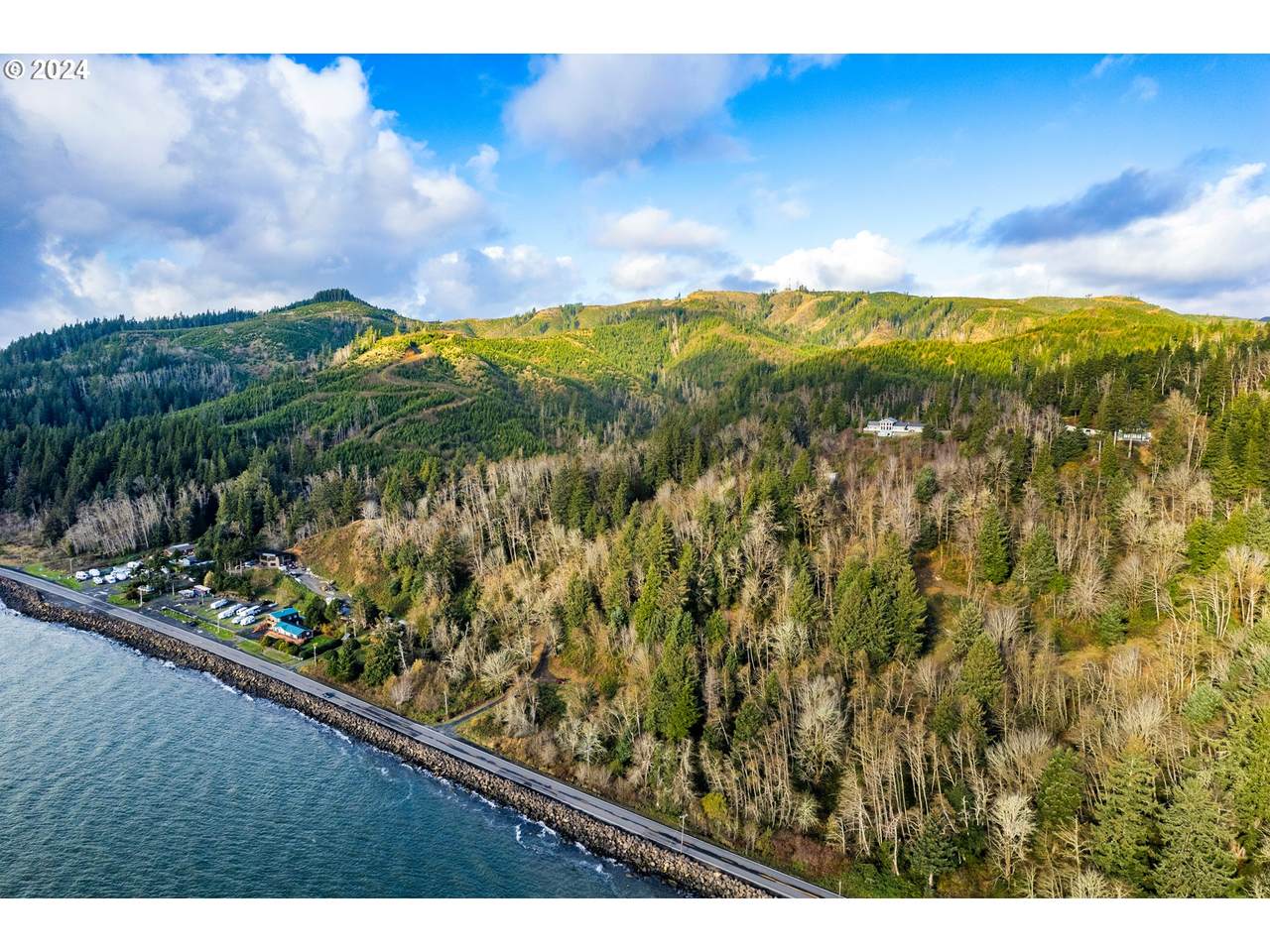 https://bt-photos.global.ssl.fastly.net/portland/1280_boomver_1_160765785-2.jpg
