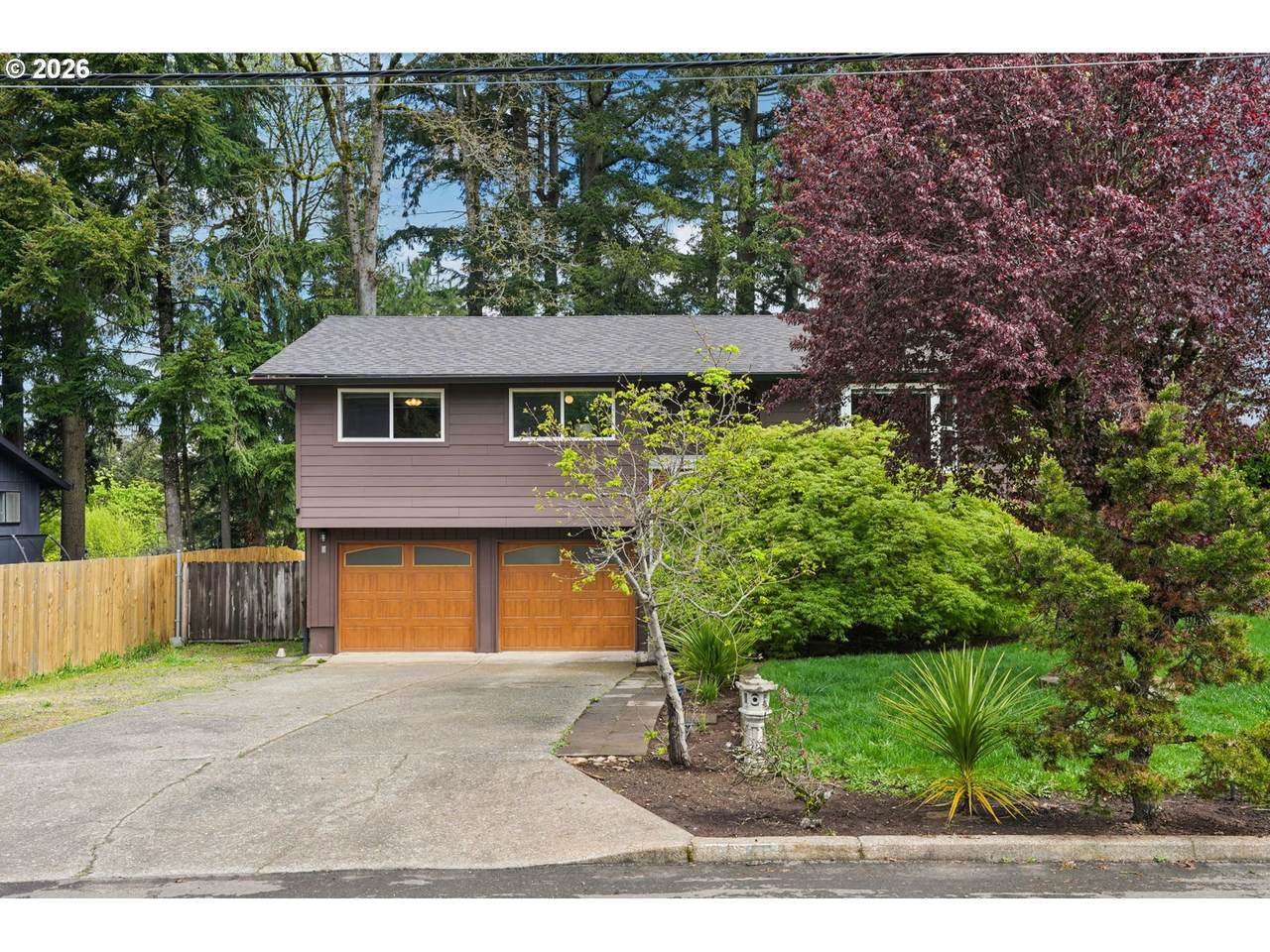 16660 Valley View Rd - Photo 1