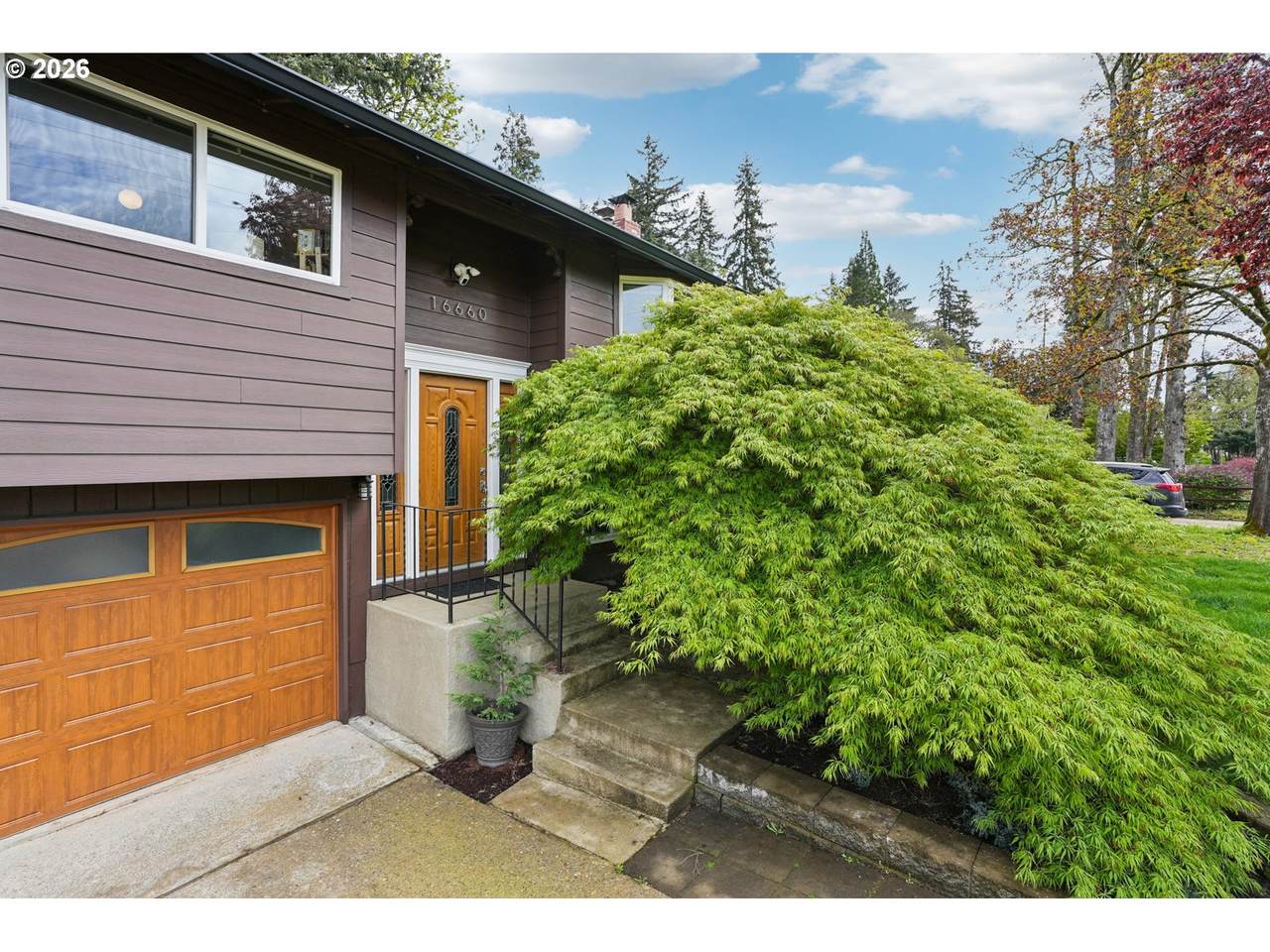 https://bt-photos.global.ssl.fastly.net/portland/1280_boomver_1_160922051-2.jpg