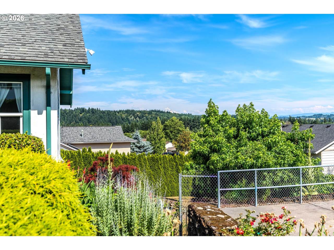 https://bt-photos.global.ssl.fastly.net/portland/1280_boomver_1_162209330-2.jpg