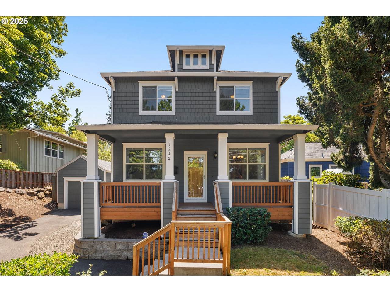 3242 Vermont St - Photo 1