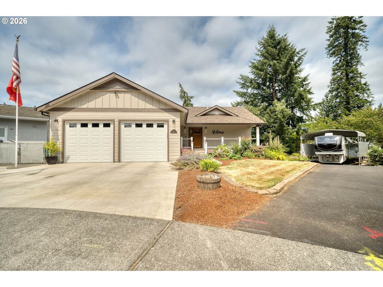 https://bt-photos.global.ssl.fastly.net/portland/1280_boomver_1_162645595-2.jpg