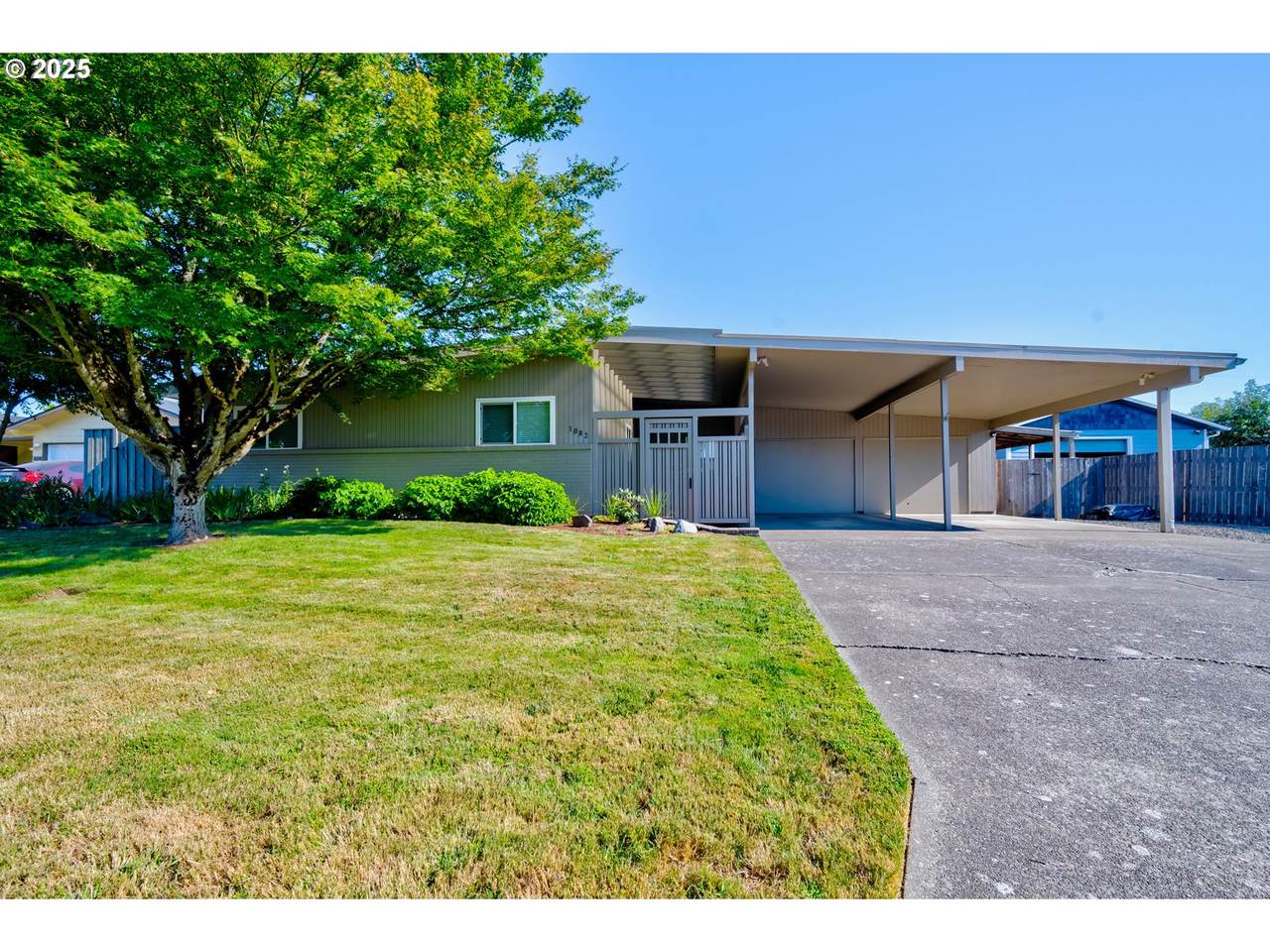 1082 Alberta Ave - Photo 1